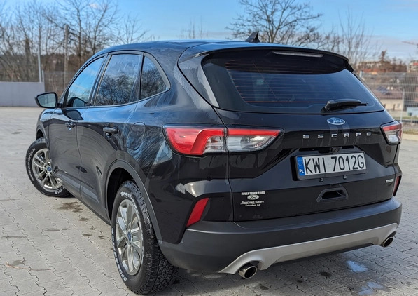 Ford Escape cena 70000 przebieg: 112000, rok produkcji 2020 z Wieliczka małe 137